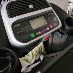 Horizon Fitness Adventure 3 Treadmill 