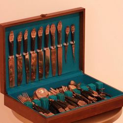 Vintage Siam bronze dining set
