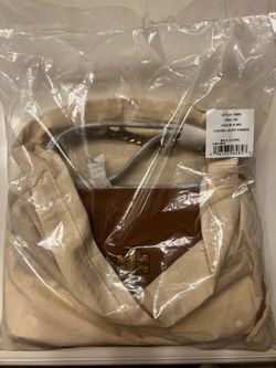 Brand New Tory Burch Kira Leather Wallet-On-Chain Retail:$348/Pick Up Only 77090 Area
