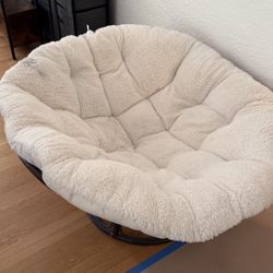 Papasan chair