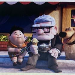 Movie “UP” adorable heart necklace $8