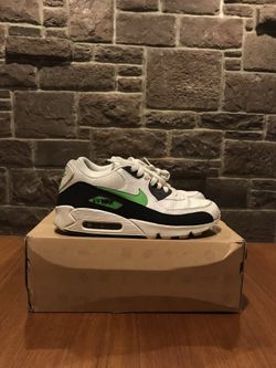 Nike Air Max 90 - white/Mean green