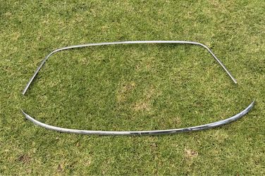 68-74 Chevrolet Nova front windshield trim