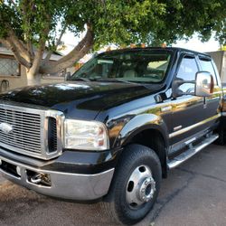 2006 Ford F-350 Super Duty Super Cab