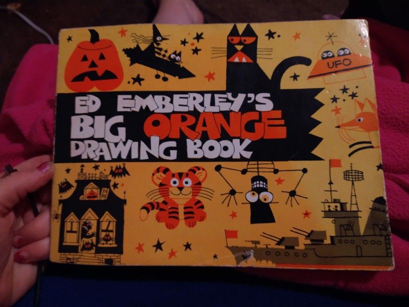 New Big Book About Drawing Halloween Stuff