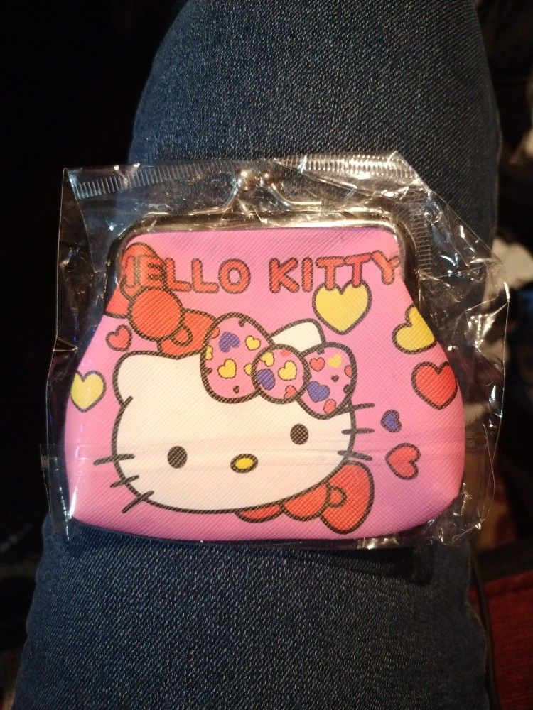 $6 New Hello Kitty Coin Purse!