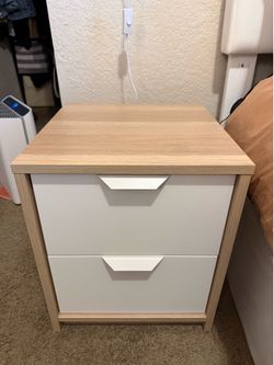 Night stand