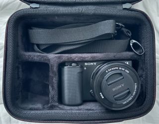 Sony ZV-E10