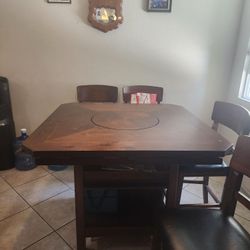 Kitchen Table And Chairs 