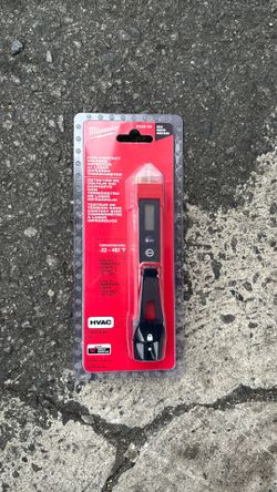 Milwaukee voltage detector