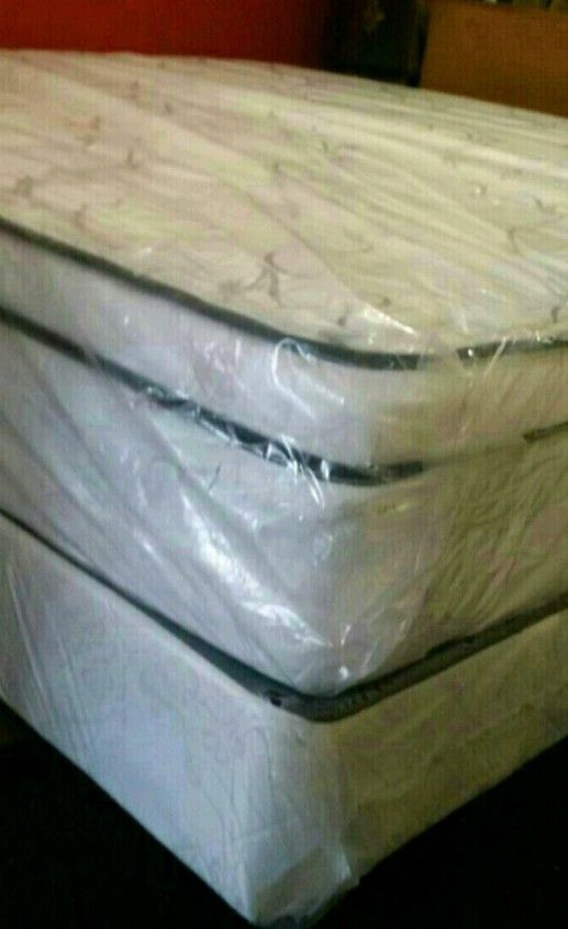 King new thick pillow top bed can deliver