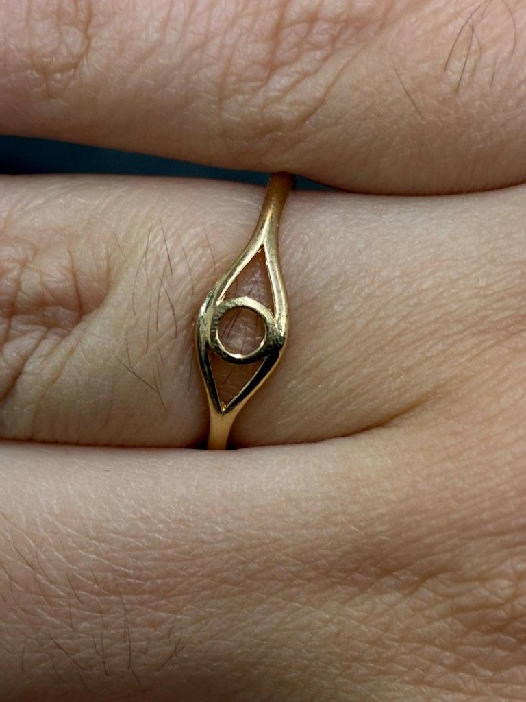 14K Gold Eye Ring