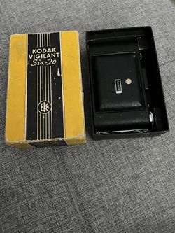VINTAGE KODAK VIGILANT SIX 20 COLLECTORS ITEM