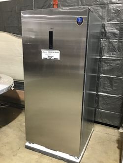 Midea Freezer 21Cu Ft