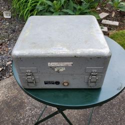 Cool vintage metal military box make offer