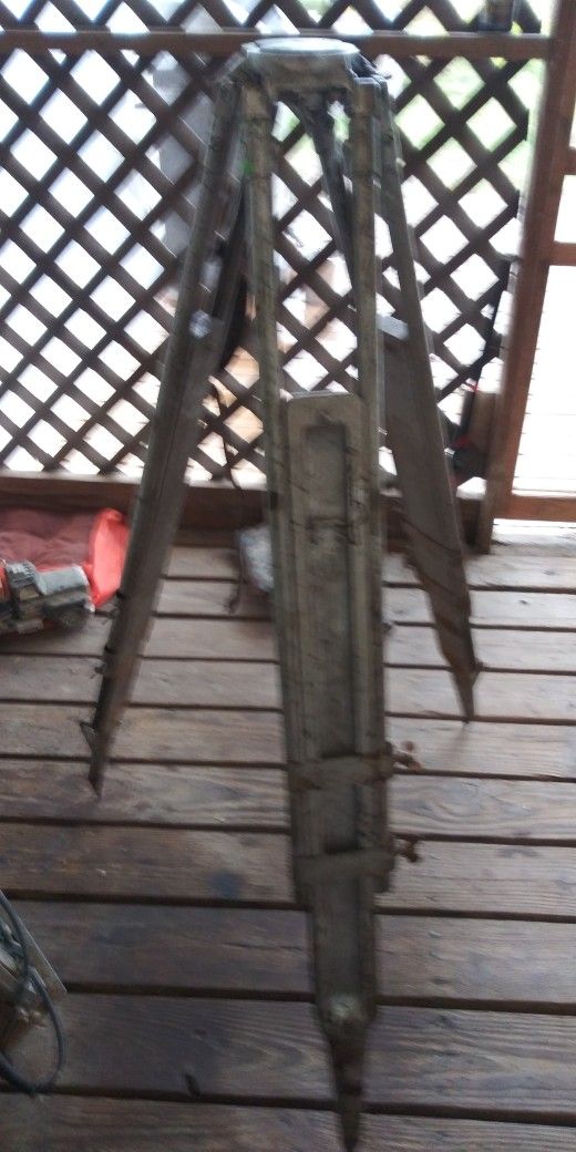 Antique Wooden Adjustable T-25 Transit Tripod.