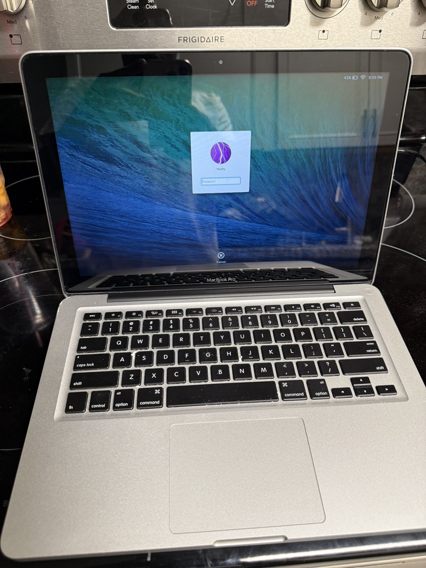 Apple MacBook Pro