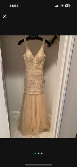 Beautiful evening gown size 00