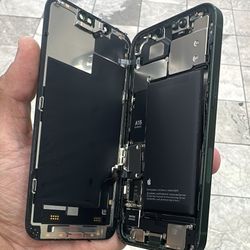 iPhones screens FIXXXx!!!!!! 
