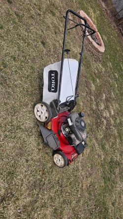 Toro mower works great starts great