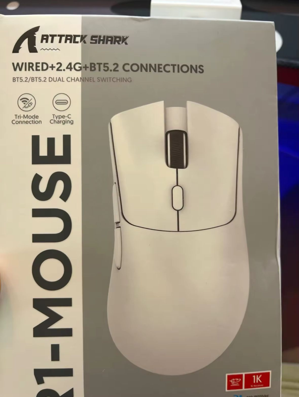 Wireless Lightweight Gaming mouse