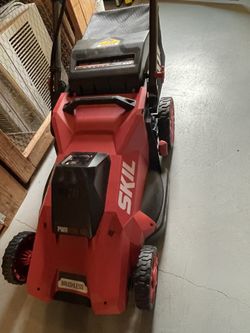 SKIL Electric Lawnmower