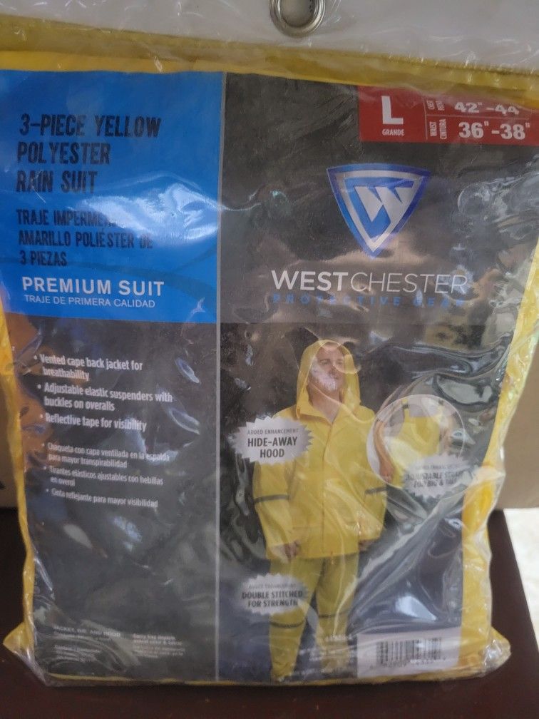 3 Piece Rain Suit With Hoodie 