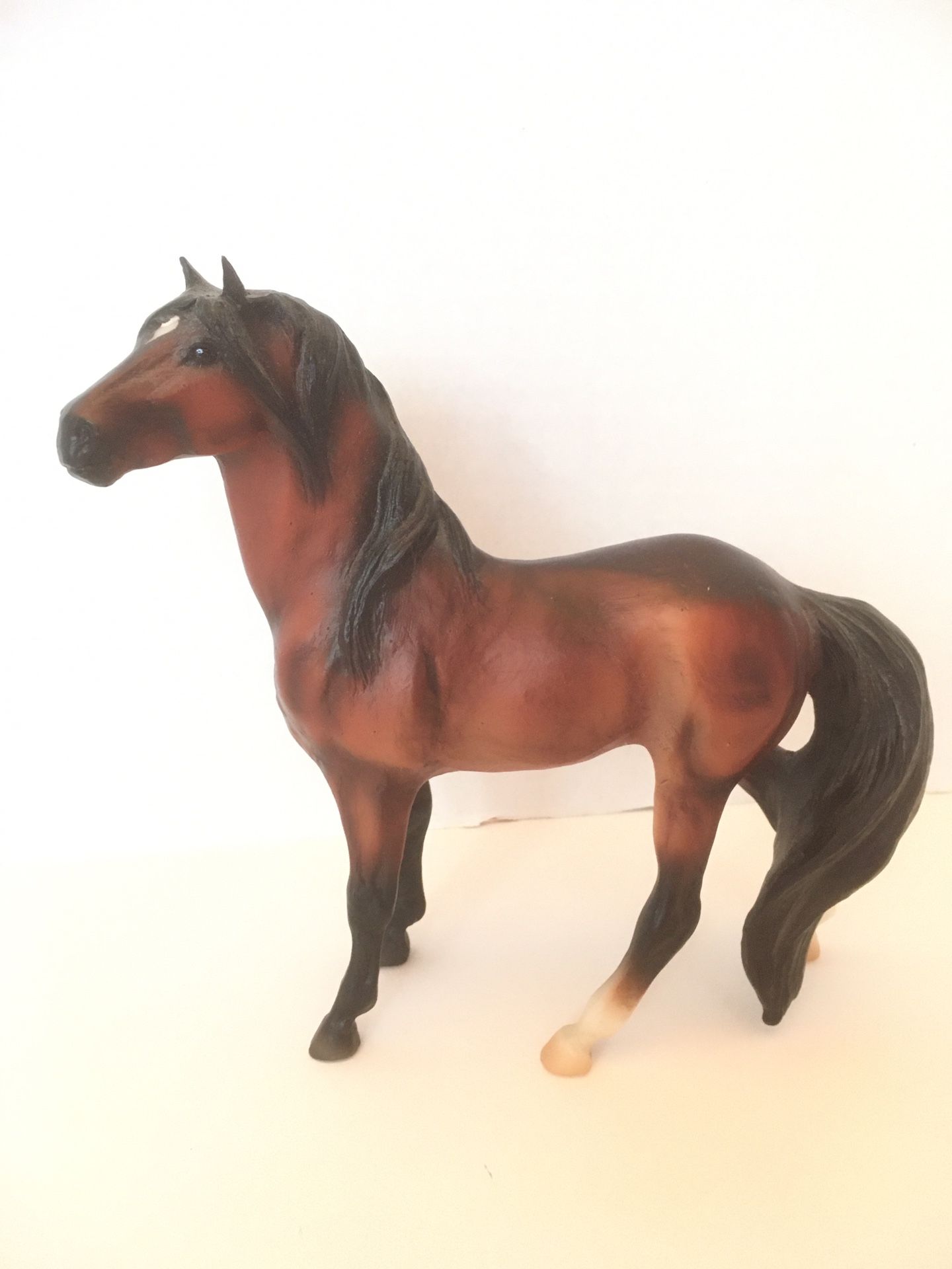 #750145 Classic Freedom Mesteño Blood Bay Breyer Horse Reeves 2005