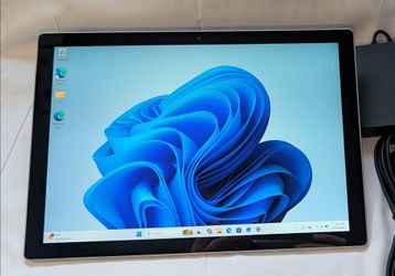 Very Nice MICROSOFT SURFACE PRO 7 WINDOWS 11 TABLET i5 Processor 8GB RAM