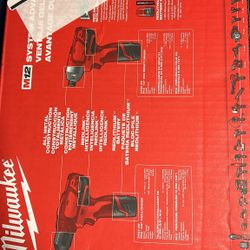 Milwaukee Drill Set 