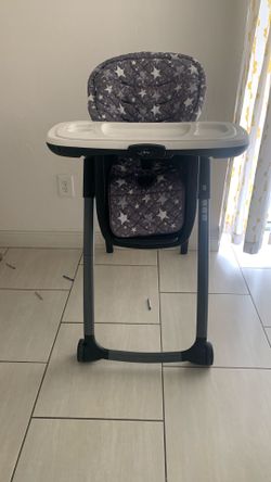 High chair graco
