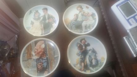 4 Norman Rockwell plates