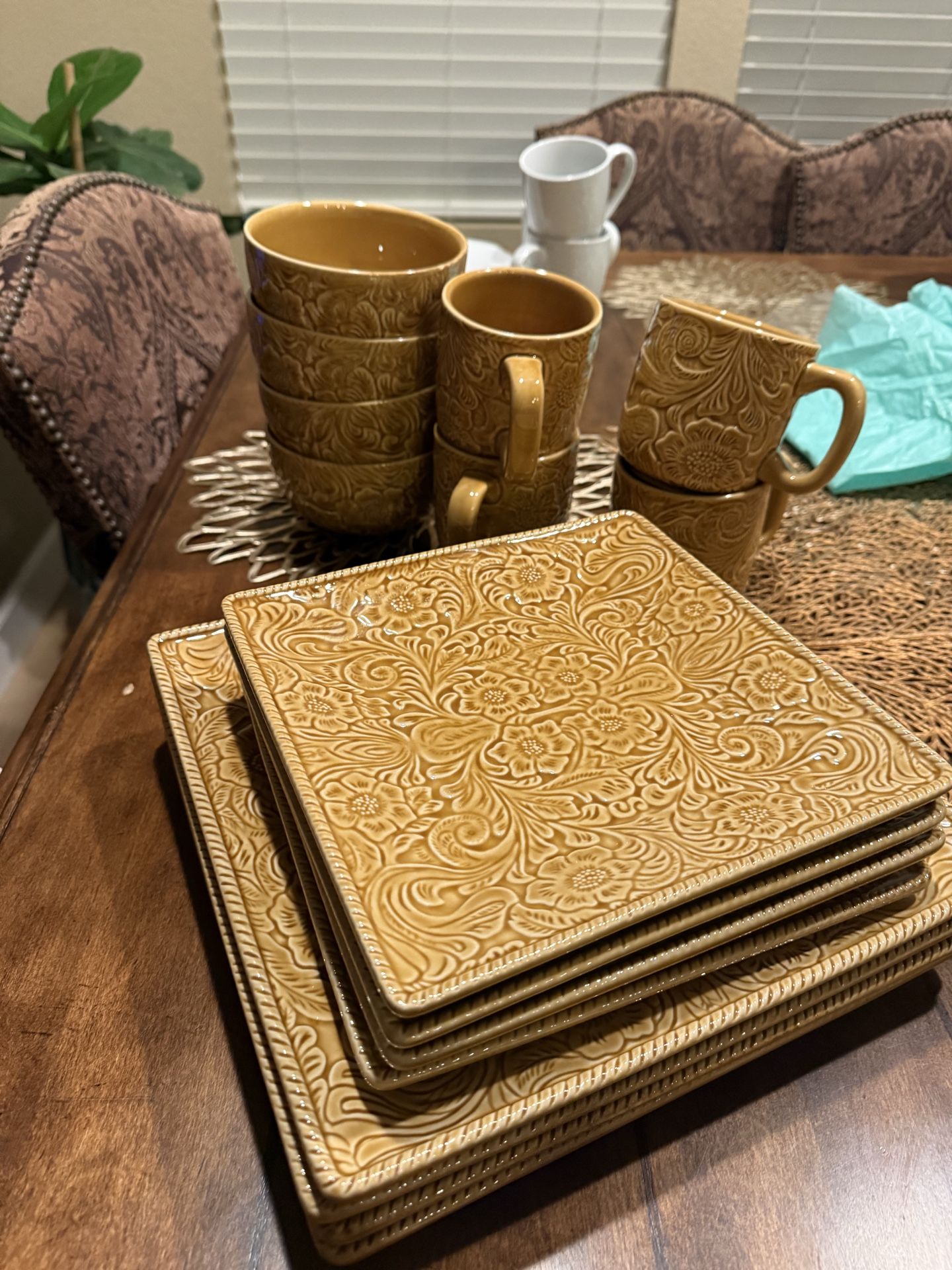Dish set