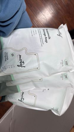 Breastmilk storage bags