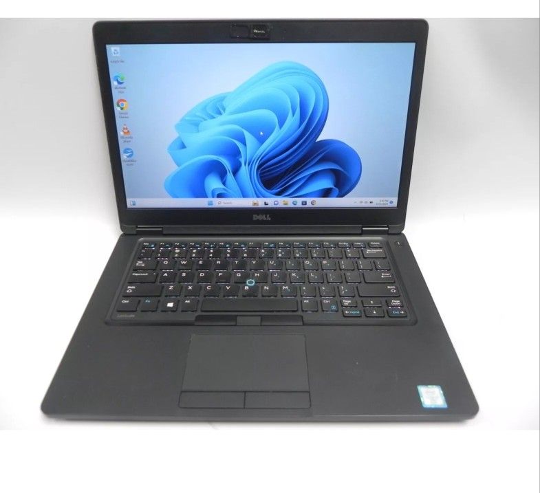 Dell Latitude 5480 14.1" Quad i7-7820HQ 2.9GHz 16GB 256GB GeForce W11