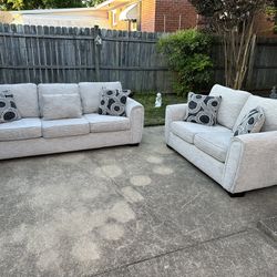 Comfortable Light Gray Couch Set | Free Delivery