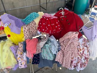 Girls clothes size 2 and 3 years