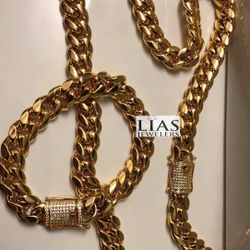 New 18k Yellow Gold Cuban Link Bracelet And Chain 