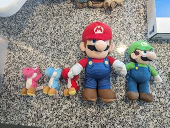 Mario Plush Bundle (Mario, Luigi, Yoshi)