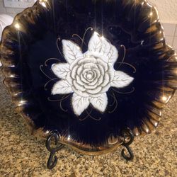 Decorated dish