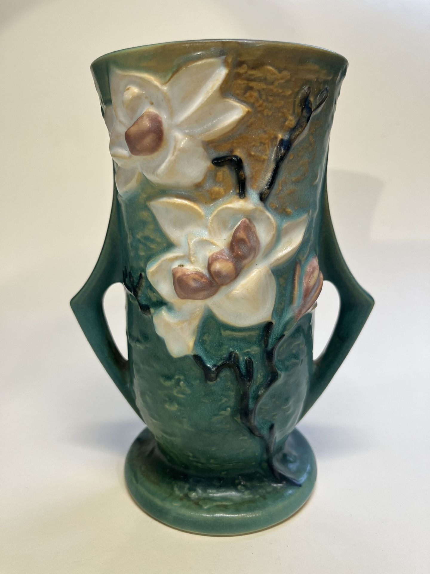 Roseville Pottery Magnolia Vase