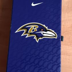 Size Large Baltimore Ravens Football Gloves