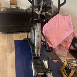 NordicTrack Elite 10.7 