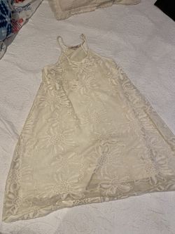 Pretty White Gown/ Dress