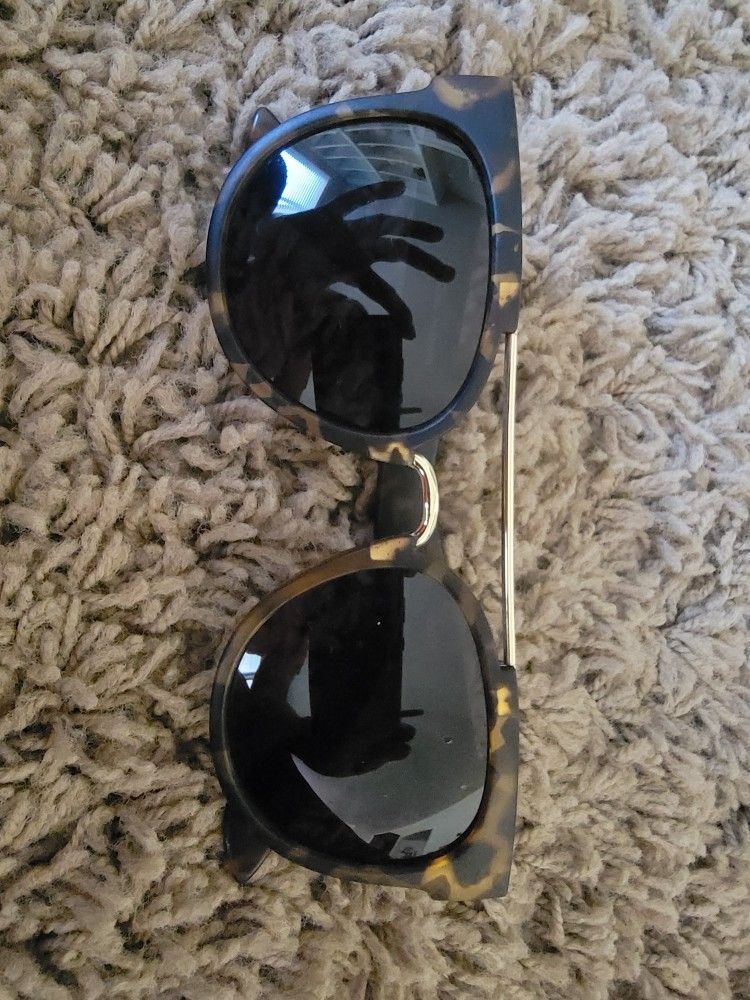 Women's Quay Sunglasses