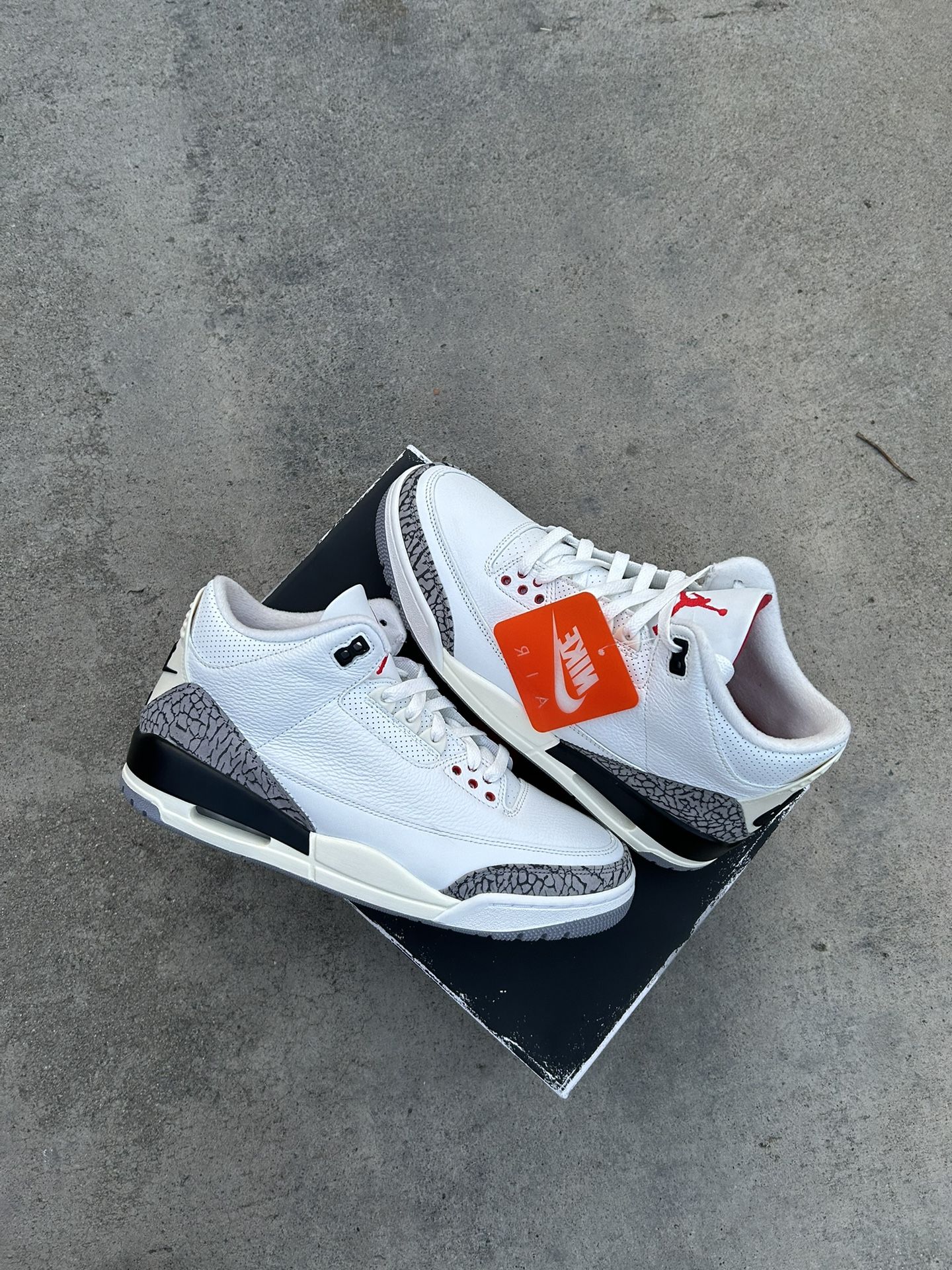 Jordan 3 White Cement Size 10M