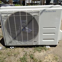 Brand New Never Hooked Up AC Unit