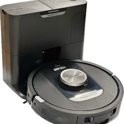 Shark PowerDetect Self-Empty Robot Vacuum with NeverStuck Technology, Auto Deep-Clean Carpets & Hardfloors, 30 Day Capacity HEPA Bagless Base, for Pet