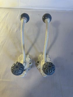 Cast Iron Hooks 