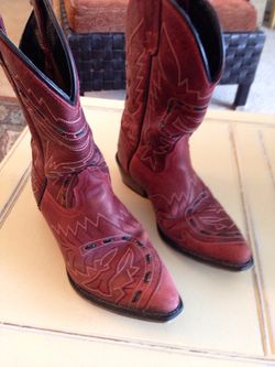 Kids sz 13 Dan post leather cowboy boots